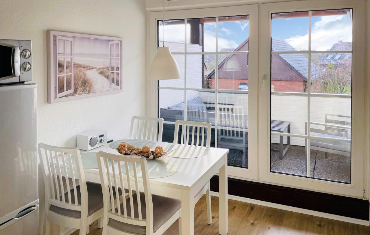 Cozy Apartment In Friedrichskoog With Kitchen Exterior foto
